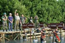 Panglima TNI Laksamana Yudo Margono Tinjau Gladi Bersih Penanaman Mangrove Nasional