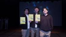 Tiga Penulis Milenial Luncurkan Buku 'Insurance Agents Playbook'