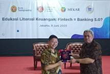 Bank Sampoerna Kunjungi Kampus IBS 