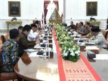 Presiden Jokowi dan sidang kabinet menteri 
