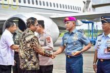 Danlantamal IX Brigjen TNI (Mar) Said Latuconsina Bersama Forkopimda Sambut Kunjungan Kerja Menkopolhukam dan Mendagri di Ambon