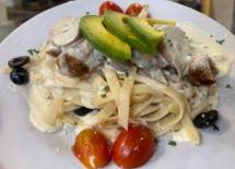 Olive Cafe and Lounge Whiz Prime Hotel Pajajaran Bogor memperkenalkan menu baru Olive Chicken Fantasy.