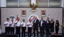 Kepala Bakamla RI Laksdya TNI Dr. Aan Kurnia Terima Kunjungan Direktur INL Enforcement 