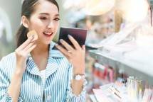 Rahasia Fresh Setiap Hari dengan Ide Summer Makeup Glowing dan Tahan Lama Bersama 7.7 Shopee Live Bombastis Sale