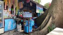 Warung-Warung Ini Hanya Jual Produk Le Minerale, Ada Praktek Persaingan Tidak Sehat?