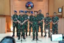 Kapuspen TNI Laksda TNI Julius Widjojono