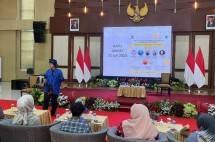 Talkshow dan pelatihan penulisan bersama Duta Baca Indonesia, Gol A Gong di Kota Batu.