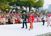 Presiden Jokowi dan Ibu Iriana 