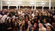 Relawan Gibran berssama Ptabowo Subianto