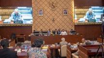 Rapat Kerja Kementerian PUPR dengan Komisi V DPR RI,
