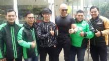 Deddy Corbuzier dan Eka Gustiwana di Antara 4 Pengojek Online yang diorbitkannya.
