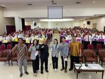 Tenaga Ahli Profesional Bidang Ideologi Lemhannas RI, AM Putut Prabantoro (Ketiga dari kiri)