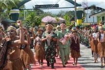 Dandim 1710/Mimika Dampingi Kunjungan Kerja Pangdam XVII/Cenderawasih Di Wilayah Kabupaten Mimika 
