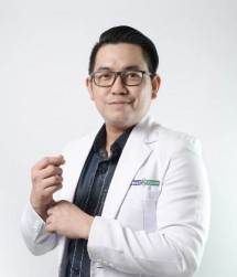 David Waworuntu, dokter Spesialis Anak dan Konsultan Jantung Anak dari Siloam Hospitals Manado,
