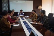 Menteri Perindustrian, Airlangga Hartarto saat menerima kunjungan Persatuan Insinyur Indonesia (PII)
