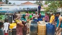Sinergi Krakatau Sarana Properti dan Krakatau Tirta Industri Berikan Bantuan Air Bersih di Beberapa Wilayah Provinsi Banten