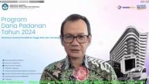 Direktur Jenderal Pendidikan Tinggi, Riset, dan Teknologi Kemdikbudristek RI, Nizam saat membuka penerimaan proposal Program Dana Padanan (Matching Fund) Tahun 2024 yang ditandai dengan Soft Launching secara daring pada Senin, 2 Oktober 2023.
