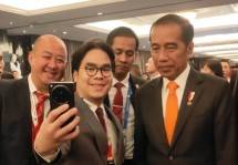 OPPO Find N3 Fold tertangkap kamera pada ajang Indonesia - China Business Forum yang digelar di Beijing, yang dihadiri antara lain oleh Presiden Republik Indonesia, Joko Widodo
