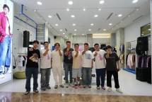 Acm&eacute; De La Vie (ADLV) Membuka Official Store Perdana di Indonesia Penantian Konsumen Indonesia Akhirnya Terjawab, Merek Pakaian Streetwear Korea Acm&eacute; De La Vie (ADLV) Kini Hadir di PIK Avenue 