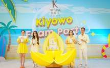 Agatha Priscilla dan Agatha Chelsea di peluncuran K Natural White Jeju Lemon dari WINGS Care.