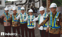 Menteri BUMN Rini Sumarno, Menteri PUPR Basoeki Hadimoeljono, Menhub Budi Karya Sumadi, Diut PTPP Tumiyana , Komisaris PTPP Sumardi, Dirut PT KAI Edi Sukmoro di Sts Junada (Foto Rizki Meirino)