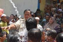 Menhan Prabowo Subianto Resmikan 12 Sumber Titik Air di Pamekasan Madura, Jawa Timur 