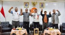 Diskusi tentang upah buruh di DPP PKS