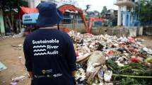 Riset: Sampah Plastik Air Mineral Menumpuk, Mengotori Kota dari Medan Hingga Bali