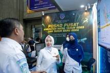  Kepala Badan Meteorologi, Klimatologi, dan Geofisika (BMKG) Dwikorita Karnawati meminta masyarakat mewaspadai potensi cuaca ekstrem selama periode Natal 2023 dan Tahun Baru 2024 (Nataru).