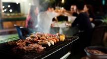 Nikmati Suasana Malam Jakarta Sembari Menyantap Hidangan Barbeque