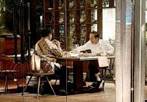 Menteri Pertahanan Prabowo Subianto saat melakukan kegiatan makan malam bersama Presiden Joko Widodo 