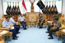 Tingkatkan Fungsi Penerangan TNI, Kapuspen TNI Kunjungi Kasau Awali Program Kerja 100 Hari Pertama