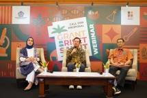 Pada 31 Januari 2024, BPDPKS mengadakan Webinar: &ldquo;Call for Proposal Grant Riset Sawit 2024&rdquo;. Kegiatan ini dilaksanakan dalam rangka sosialisasi Program Grant Riset Sawit yang menjadi salah satu program layanan yang berasal dari dana sawit. Kegiatan Webinar: &ldquo;Call for Proposal Grant Riset Sawit 2024&rdquo; bertujuan sebagai sarana penyebaran informasi bahwa Program Grant Riset Sawit telah dibuka kembali oleh BPDPKS untuk menjaring usulan riset sawit dari Lembaga Litbang seluruh Indonesia. 