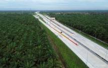 Perkuat Konektivitas Sumatera, Hutama Karya Targetkan Jalan Tol Trans Sumatera Tahap 1 Rampung