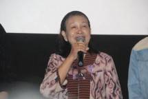 Ratna Riantiarno 