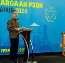 Menperin Agus Gumiwang Kartasasmita