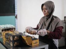 Program Klasterkuhidupku Bikin Usaha Telur Asin Ini Tambah Sukses 