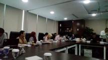 Para Analis Pefindo sedang memaparkan Rating dan Peringkat Beberapa Emiten Surat Utang (Wiyanto/Industry.co.id)