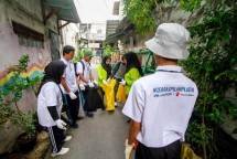 Hari Peduli Sampah Nasional: Save the Children dan Child Campaigner Jakarta Inisiasi Aksi Bersih dan Pilah Plastik di Sunter Jaya dan Sunter Agung. 