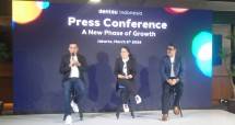 Elvira Jakub sebagai CEO, dentsu Indonesia (tengah)