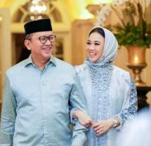 Rosan Roeslani dan Istri Gelar Bukber Bareng Anak Yatim, Bamsoet, Didit Prabowo hingga Puan Maharani Hadir
