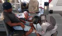KN Kuda Laut-403 Berhasil Selamatkan Nelayan Korban Luka Bakar
