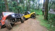 Nglinggo Adventure Hill, Off Road Hutan Pinus di desa Wisata Nglinggo, Kulon Progo (Foto: Forwapar)