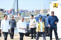 Presiden Jokowi Tinjau Pengendalian Banjir dan Rob serta Penataan Kawasan Kampung Nelayan di Semarang