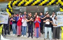 Pembukaan Planet Gadget di Jl Raya Condet.