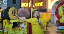 Bermain bersama Ciballs di area permainan