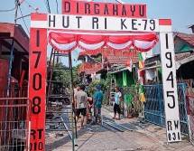 Kerja bakti warga Perum. Kartika Wanasari