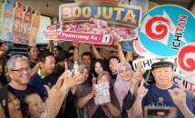 Hujan Berkah, Warga Jakarta Timur Dapat 300 Juta dari Tutup Botol Ichitan