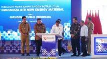 Peresmian pembukaan pabrik komponen baterai listrik Anoda di Kawasan Ekonomi Khusus (KEK) Kendal, Jawa Tengah.