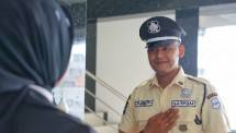 Satpam penjaga keamanan lembaga, perumahan atau perkantoran